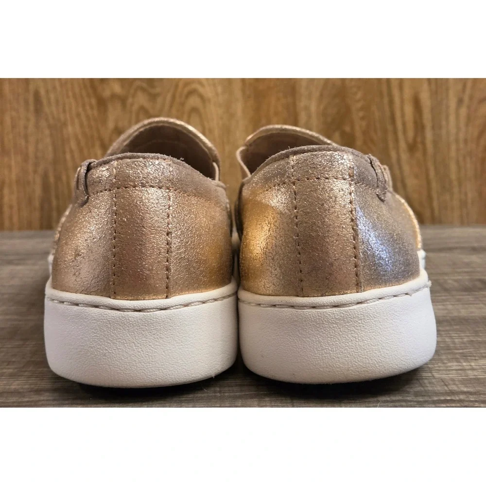 Vionic Pro Avery Vio-Grip Slip Resistant Shoes Womens Size 6 Metallic Suede